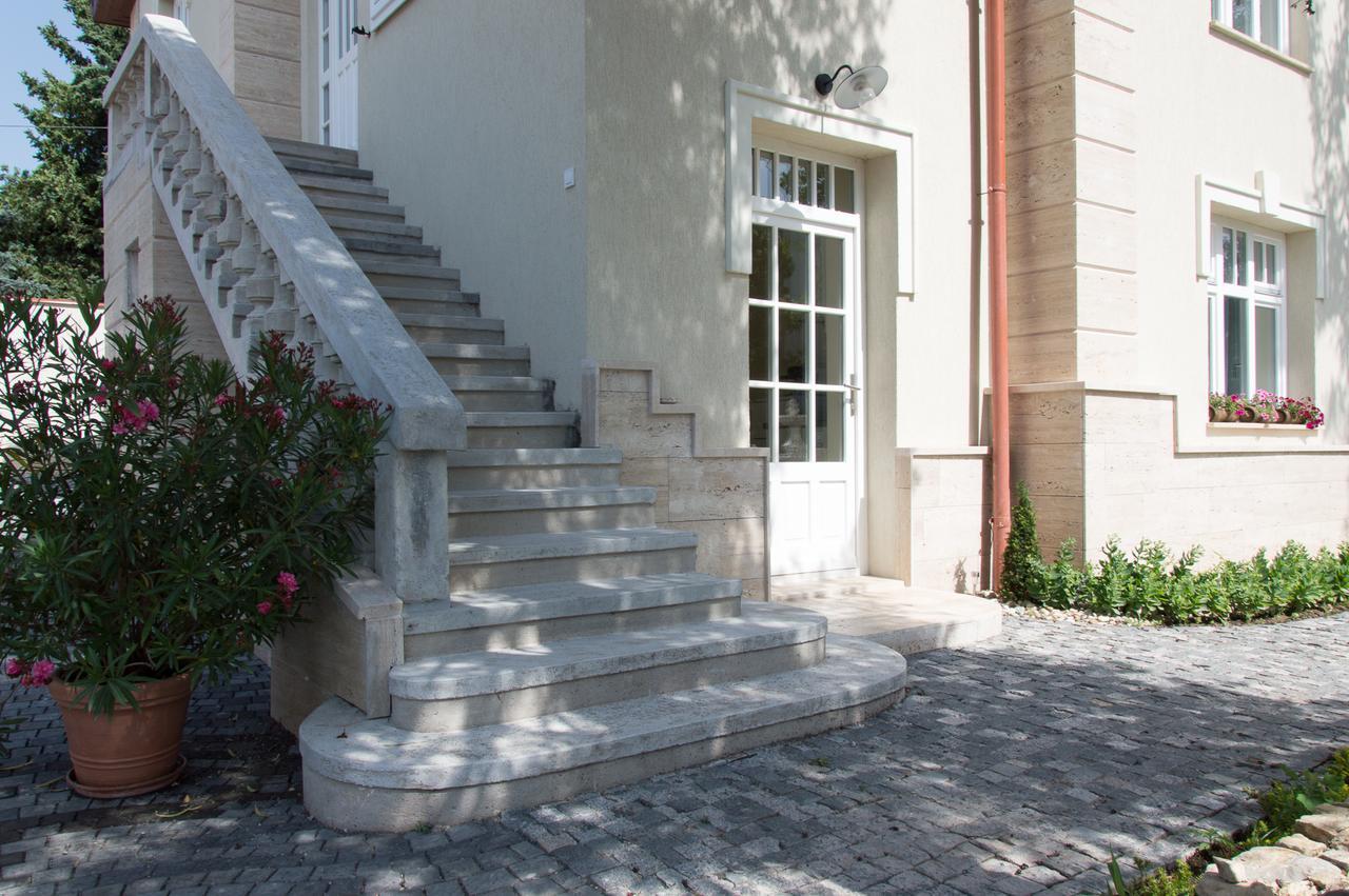 Villa Fontana Balatonfured Bagian luar foto